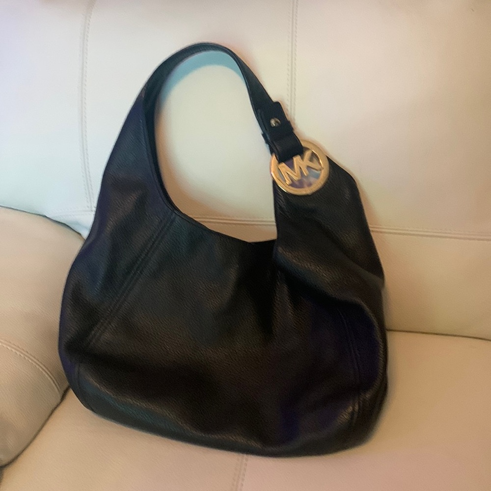 Black leather hobo bag!